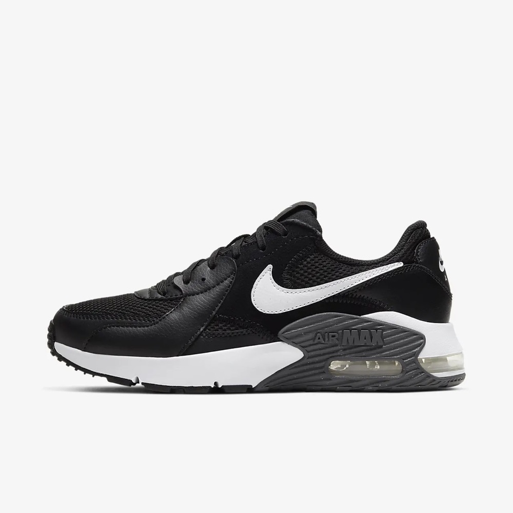 Nike Air Max Excee NWOT